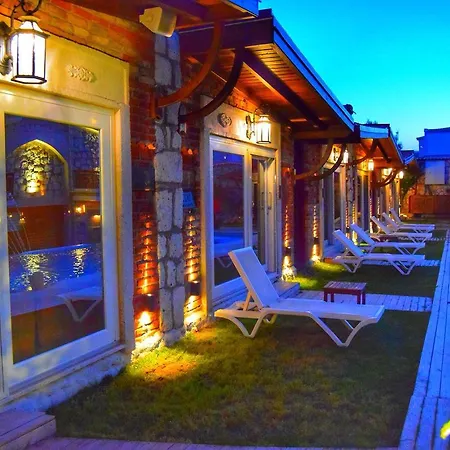 Wood Town فندق 3*