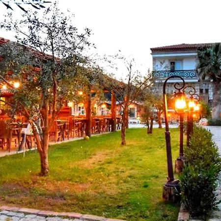 Hotel Wood Town